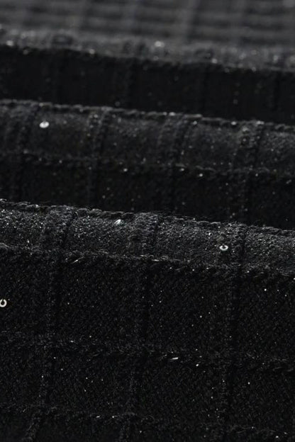 Nyselle™ | Mini-jurk met versieringen en korte mouwen – zwart